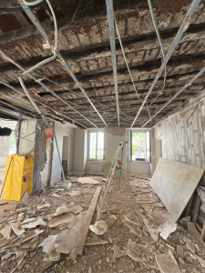 Photo de galerie - Rénovation salon /cuisine (avant ) 