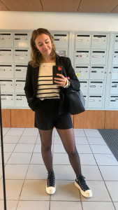 Photo de galerie - Je pourrais garder tout vos animaux de compagnie au chaud dans mon appartement et le promener grâce à l’énorme parc à côté 