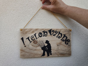 Photo de galerie - Pancarte pour accrocher devant un cabanon de Vannerie. 
