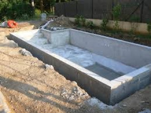 Photo de galerie - Dalle, murs, chape, murette, ceinture, piscine béton, fondation, ravalement façade, enduit, crépi