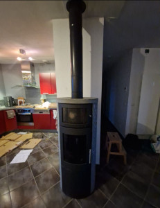 Photo de galerie - Installation poêle à bois 