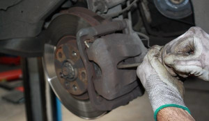 Photo de galerie - Remplacement de tous types de pièces automobiles