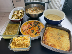 Photo de galerie - Shao men/ tajine poulet citron / tarte au butternut lardons fromage/ curry de porc au lait de coco