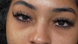 Photo de galerie - Extension de cils 