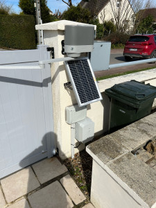 Photo de galerie - Portail motorisation solaire 