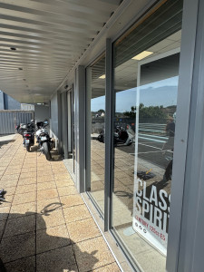 Photo de galerie - Nettoyeur de vitres