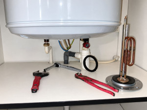 Photo de galerie - Remplacement de la résistance d'un chauffe-eau électrique. 