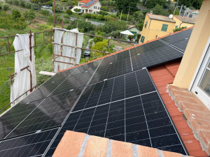 Photo de galerie - Installation les panneaux solaires 