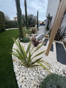 Photo de galerie - Aménagement d’un massif 