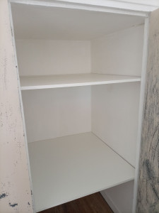 Photo de galerie - élaboration d'étagères sur mesure