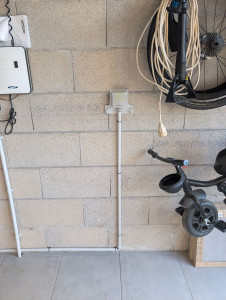 Photo de galerie - Prise renforcée pour véhicule électrique LEGRAND GREENUP