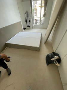 Photo de galerie - Moquette dans la chambre 
