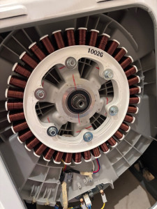 Photo de galerie - Remplacement du capteur sur un moteur de machine à laver 