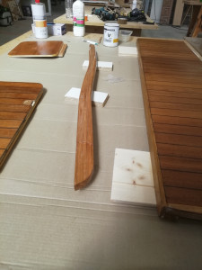 Photo de galerie - Restauration et vernis de pièce pour un 4'20