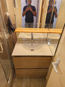 Photo de galerie - Poser meuble vasque
