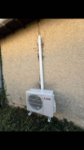 Photo de galerie - Installation d’une Clim plus alimentation Electrique 
