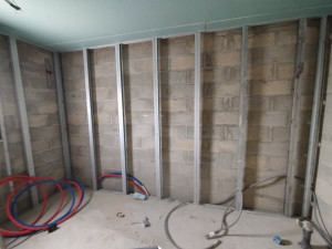 Photo de galerie - Pose de plaques, plafond et mur