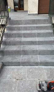 Photo de galerie -  pose du carrelage