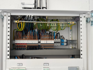 Photo de galerie - ✅Pose ,raccordement et mis en service d’une armoire général de distribution d’un entrepôt.