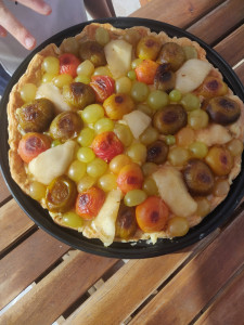 Photo de galerie - Tarte multi fruits sur crème pâtissière 