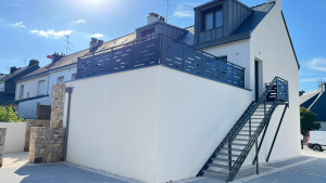 Photo de galerie - Escaliers et garde corps métallique 