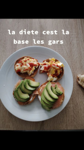 Photo de galerie - Si vous avez besoin d'aide pour mètre en place une perte de poid ou un rééquilibrage je suis disponible pour vous accompagner 7/7