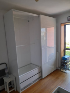 Photo de galerie - Armoire Pax portes coulissantes 