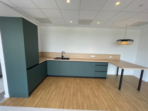 Photo de galerie - Pose de cuisine 
ALVIC 