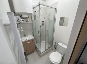 Photo de galerie - Disponible à Marseille 