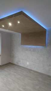 Photo de galerie - Réalisation d'un caisson décoratif avec application de stucco sur le plafond et les murs