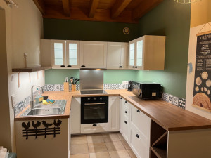 Photo de galerie - Installation cuisine + peinture + électricité + plomberie 