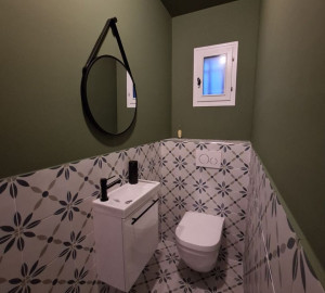 Photo de galerie - Pose d'un WC suspendu et d'un meuble vasque