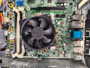 Photo de galerie - Connectique informatique