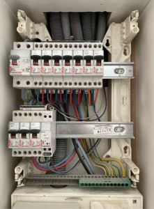 Photo de galerie - Remplacement tableau électrique