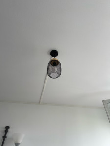 Photo de galerie - Pose de plafonnier, prise électrique etc…