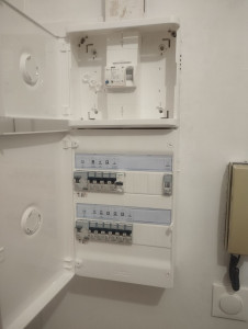 Photo de galerie - Bricolage et multi services