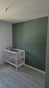 Photo de galerie - Réalisation de la peinture d'une chambre 