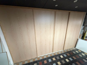 Photo de galerie - Placards cloisonné