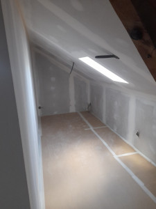 Photo de galerie - Aménagement de combles pour futur dressing