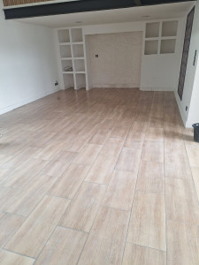 Photo de galerie - Pose carrelage 600x300