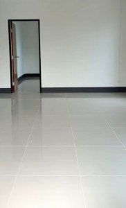 Photo de galerie - Carrelage et plainte