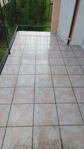 Photo de galerie - Nettoyage d'un balcon 
