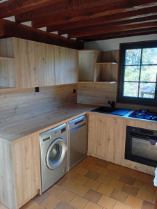 Photo de galerie - Conception fabrication et pose cuisine sur mesure