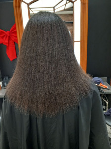 Photo de galerie - Lissage sur cheveux afro 