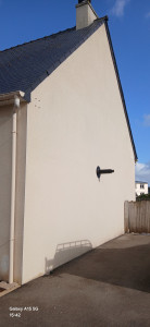 Photo de galerie - Traitement antimousse façade avec hydrofuge incolore 