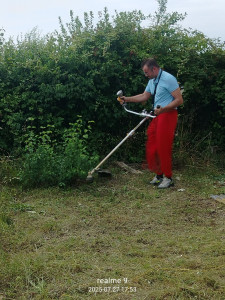 Photo de galerie - Tonte de pelouse - Débroussaillage