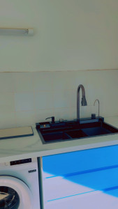 Photo de galerie - Un plan de travail stratifié