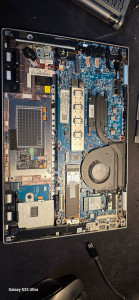 Photo de galerie - Changement d'une batterie d'un pc portable qui ne chargeait plus du tout et affiché une erreur.