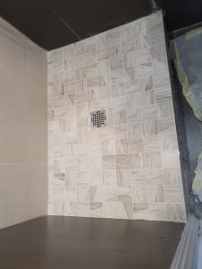 Photo de galerie - Pose carrelage sur receveur à carrelé
