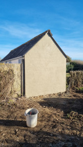 Photo de galerie - Réalisation d'un enduit monocouche 